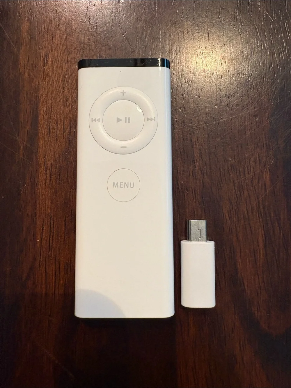 Apple IR Remote (Model A1156), classic white  with Micro USB Adapter